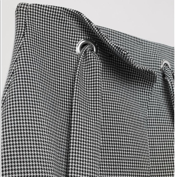 H&M Houndstooth Pencil Skirt - Picture 6 of 6